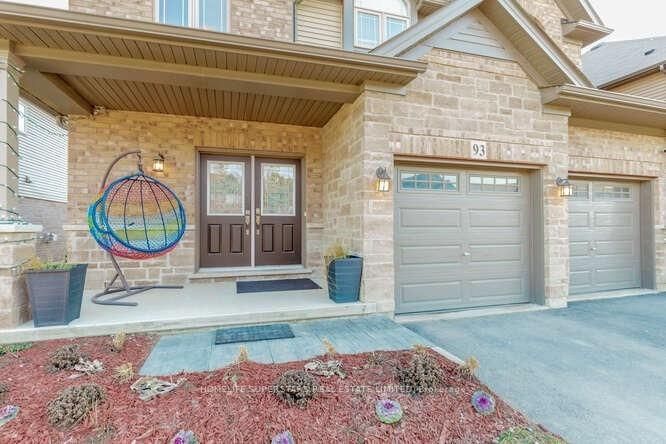 93 Lorne Card Drive, Brant, ON, N3L 0E7 photo 2