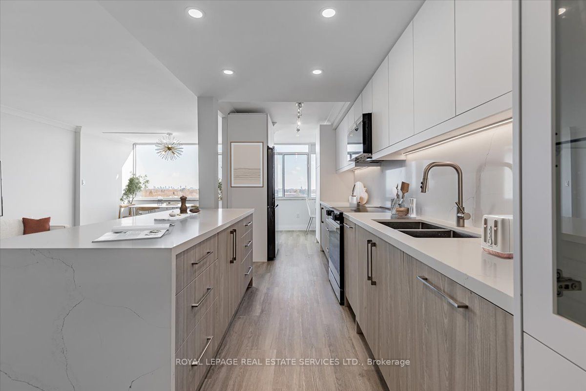 Additional image 6 of 706-3000 Bathurst Street, Toronto, ON, M6B 3B4