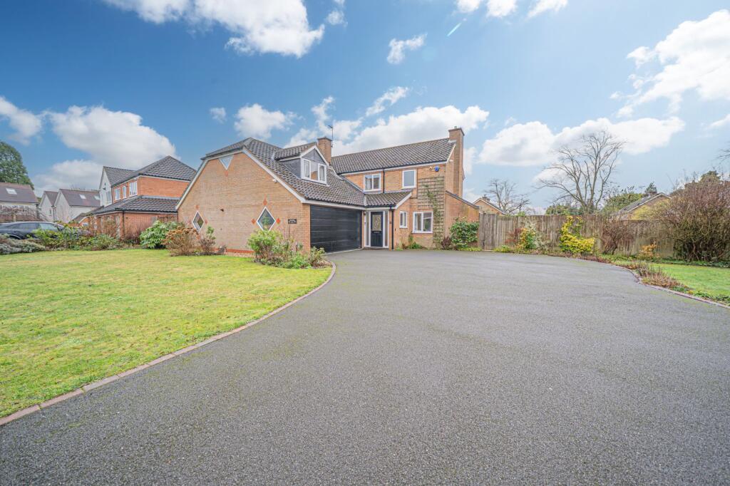 Bushwood Drive, Dorridge, B93