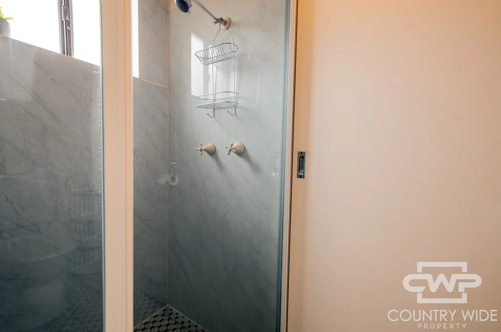 Additional image 6 of 96 Oliver Street, Glen Innes NSW 2370