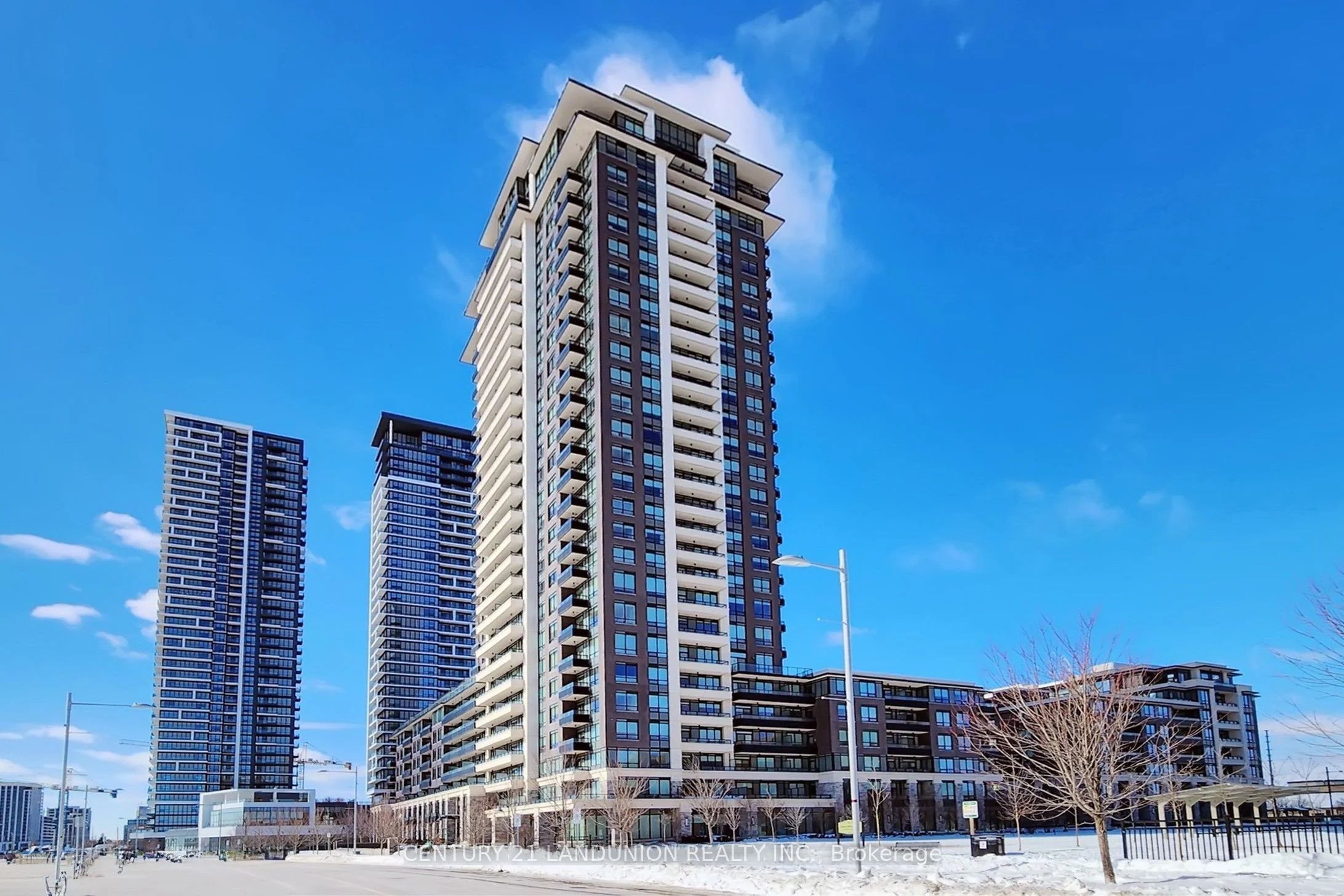 605-15 Water Walk Drive, Markham, ON, L6G 0G2
