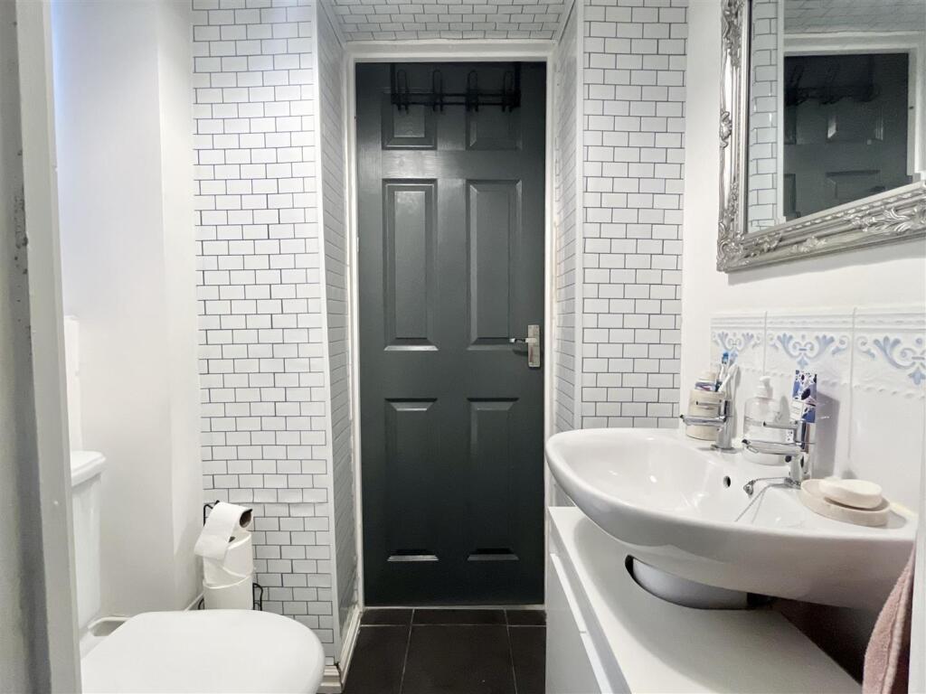 Additional image 8 of Birch Close, Walmley, Sutton Coldfield