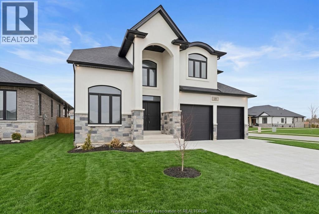 19 Belleview Drive, Kingsville, ON, N0R1B0