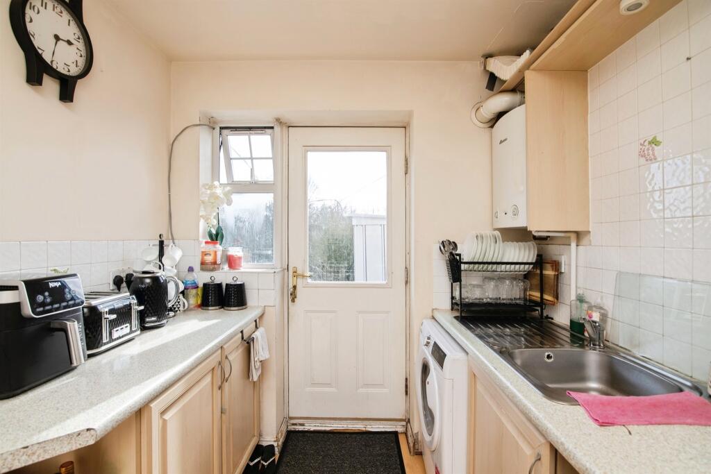 Additional image 20 of Berry Drive, Smethwick