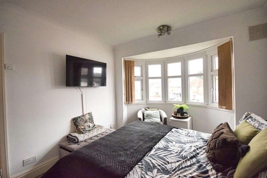 Springfield Crescent, Elmdon, Solihull  photo 5