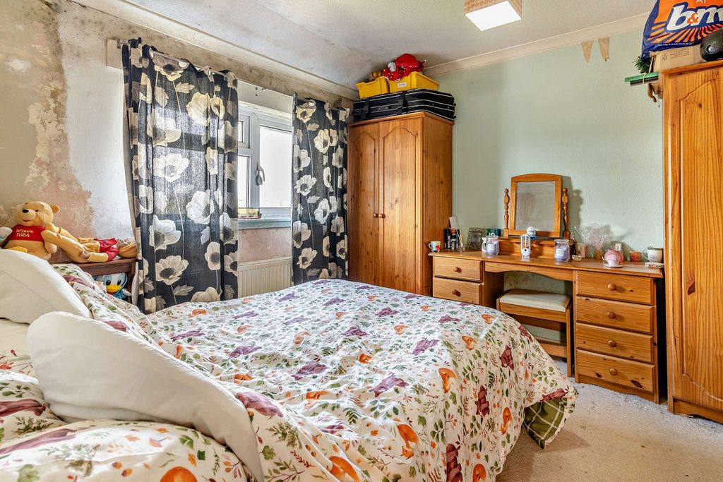 Additional image 10 of 3 bed semi-detached house for saleLansbury Avenue, Cefn Hengoed, Hengoed CF82