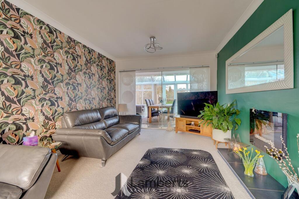 Birmingham Road, Mappleborough Green, B80 photo 2
