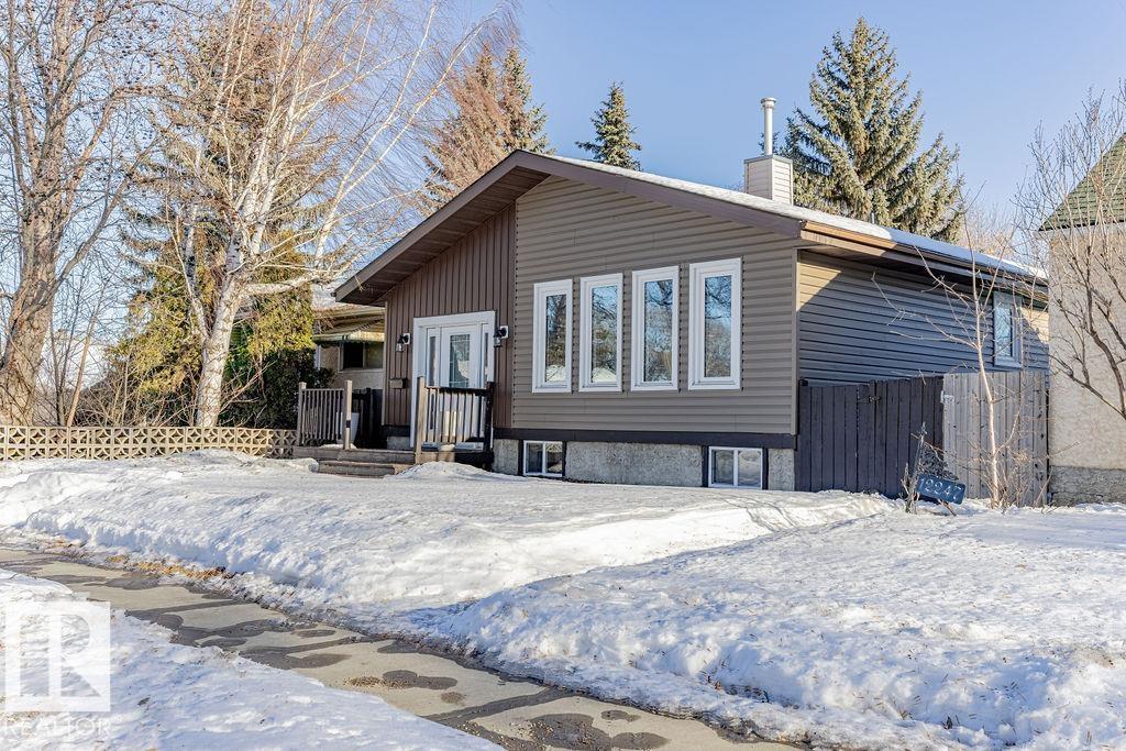 12253 95a Street NW, Edmonton, AB, T5G1S2