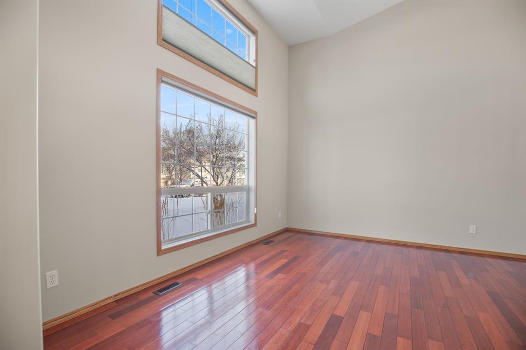 Additional image 4 of 84 Lister Crescent, Red Deer, AB, T4R 2R3