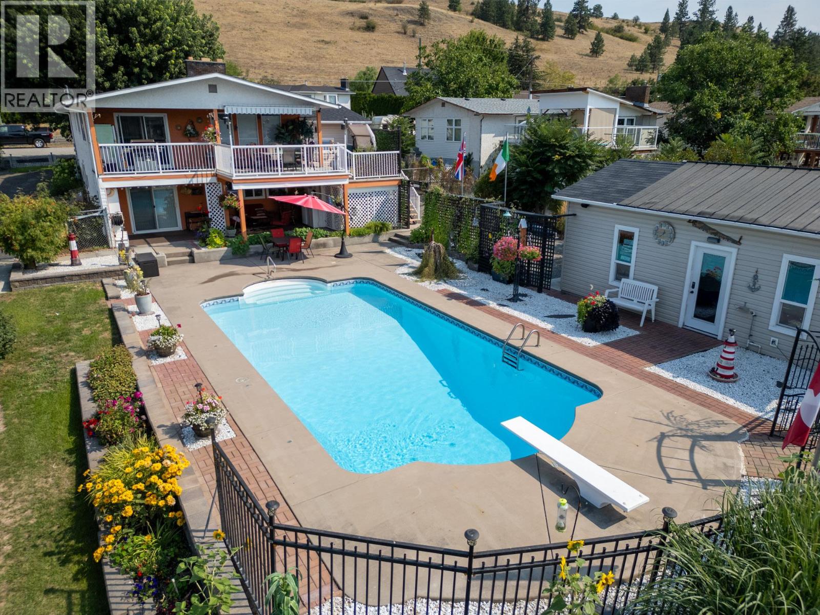 10678 Cheryl Road, Lake Country, BC, V4V1W3
