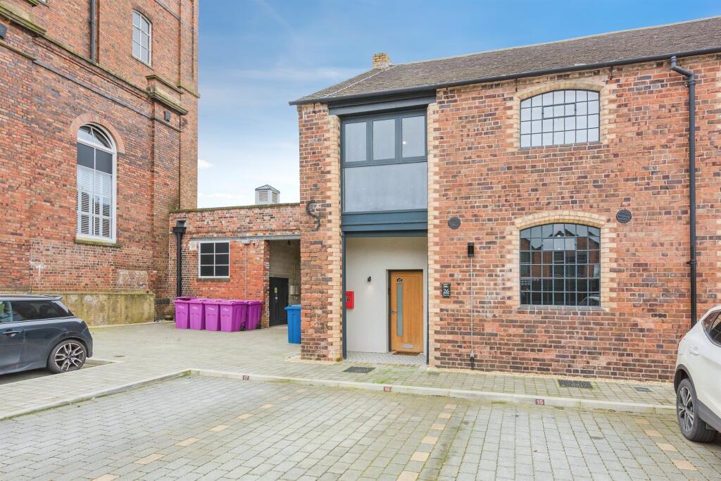 Tolson Court, Fazeley, Tamworth