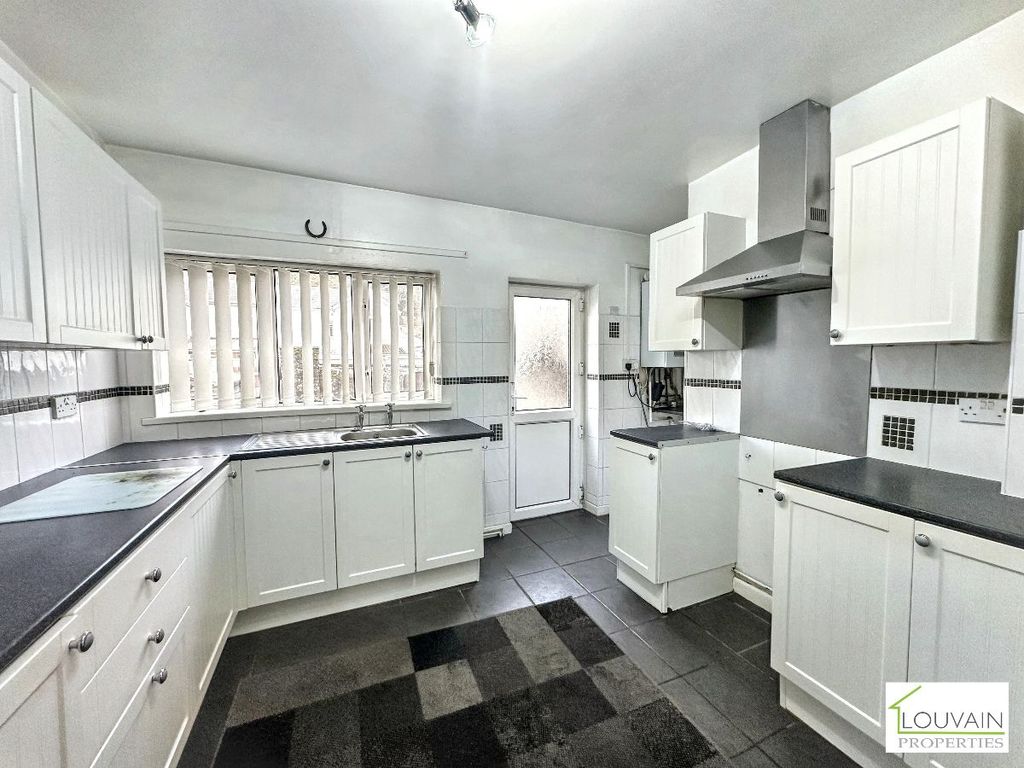 Additional image 3 of 3 bed semi-detached house for saleGlyn Terrace, Tredegar NP22