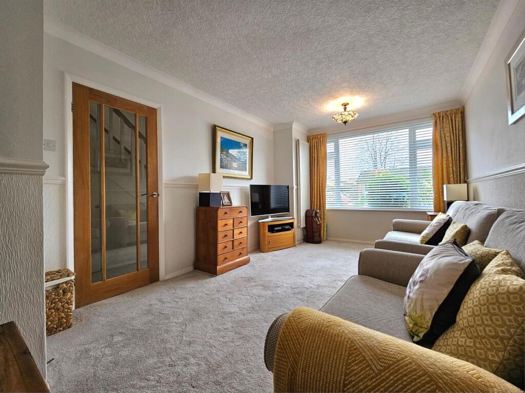 Walsgrave Drive, Solihull photo 3
