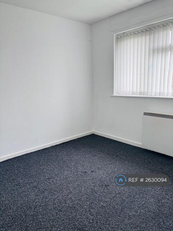 Mitford Drive, Solihull, B92 photo 5
