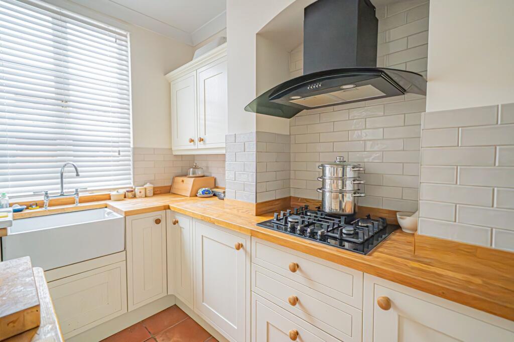 Belle Vue Terrace, Hampton-In-Arden, B92 photo 5