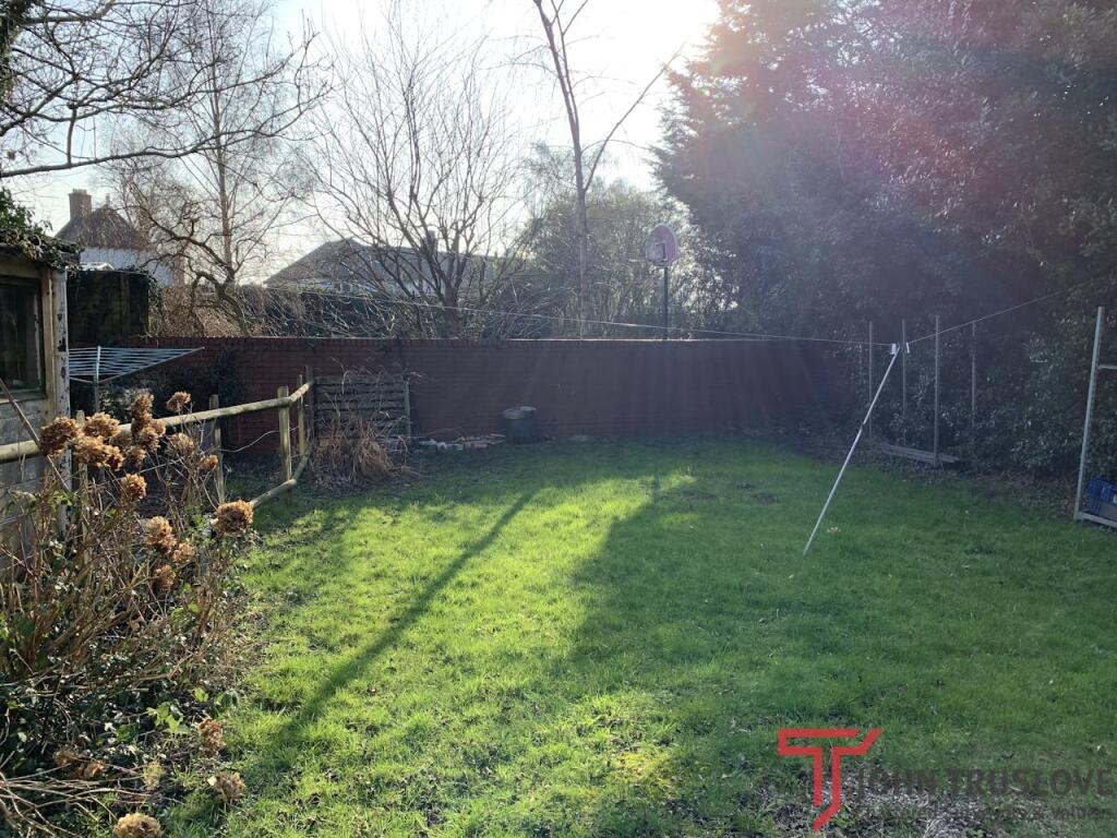 Additional image 3 of 113 Golden Cross Lane, Catshill, Bromsgrove, B61 0LA