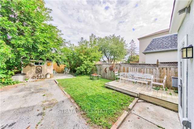 Additional image 2 of Lower-220 Holborne Avenue, Toronto, ON, M4C 2R9