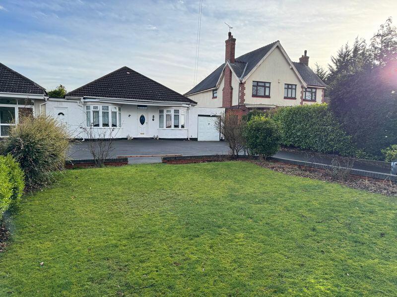 25 Mucklow Hill, Halesowen photo 2