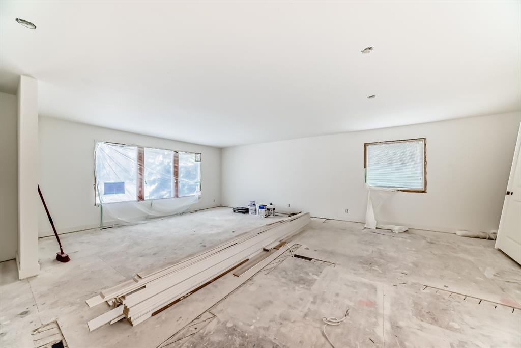 Additional image 3 of 251 Cannell Place SW, Calgary, AB, T2W 1T6
