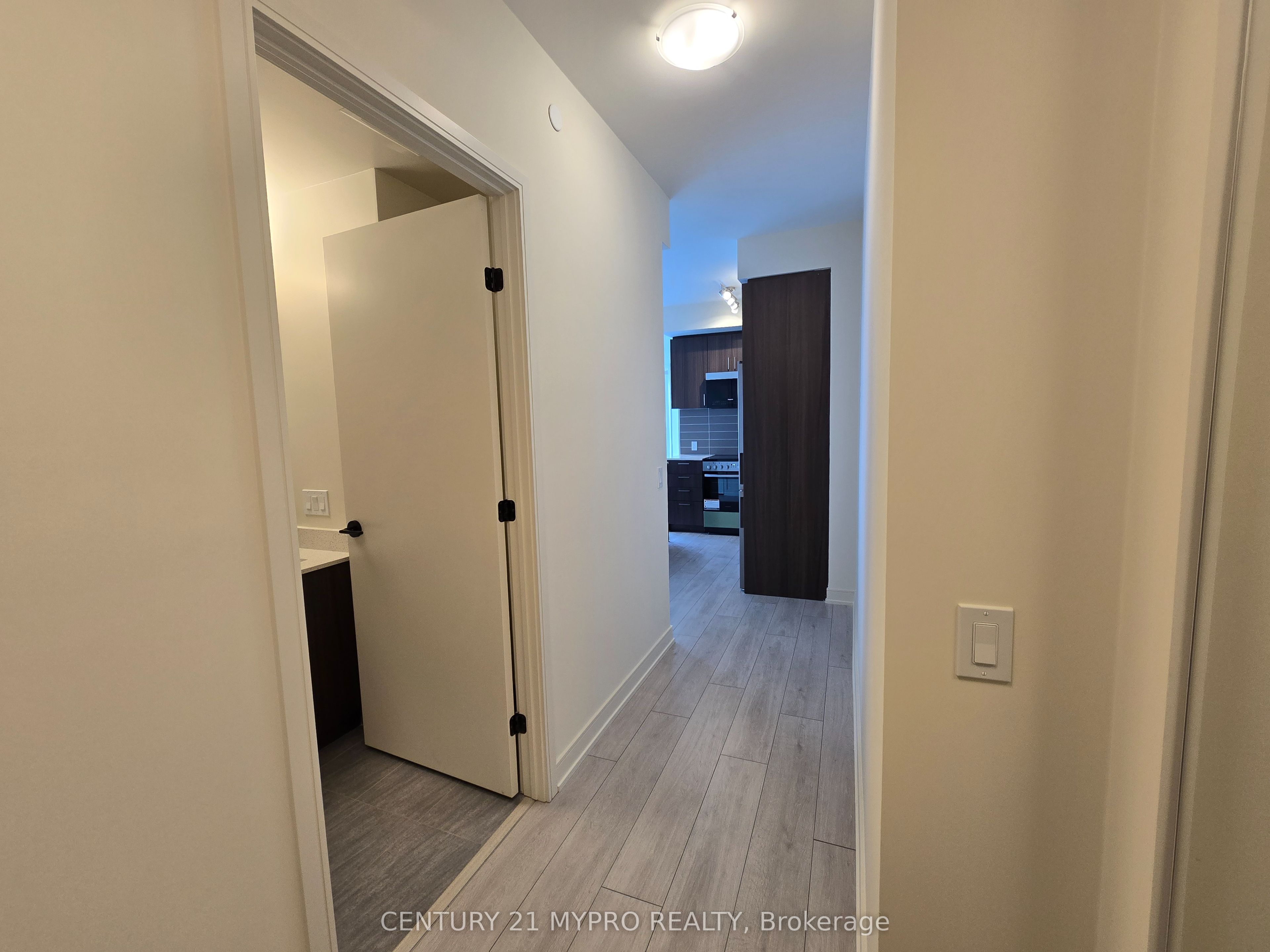 2009-8020 Derry Road, Milton, ON, L9T 3L3 photo 5