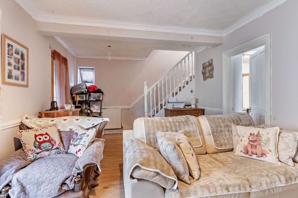 Additional image 3 of 3 bed semi-detached house for saleLansbury Avenue, Cefn Hengoed, Hengoed CF82