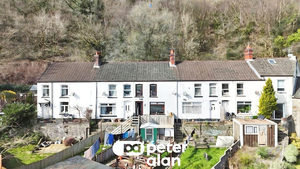 2 bed terraced house for saleWoodland Terrace, Abercarn, Newport NP11