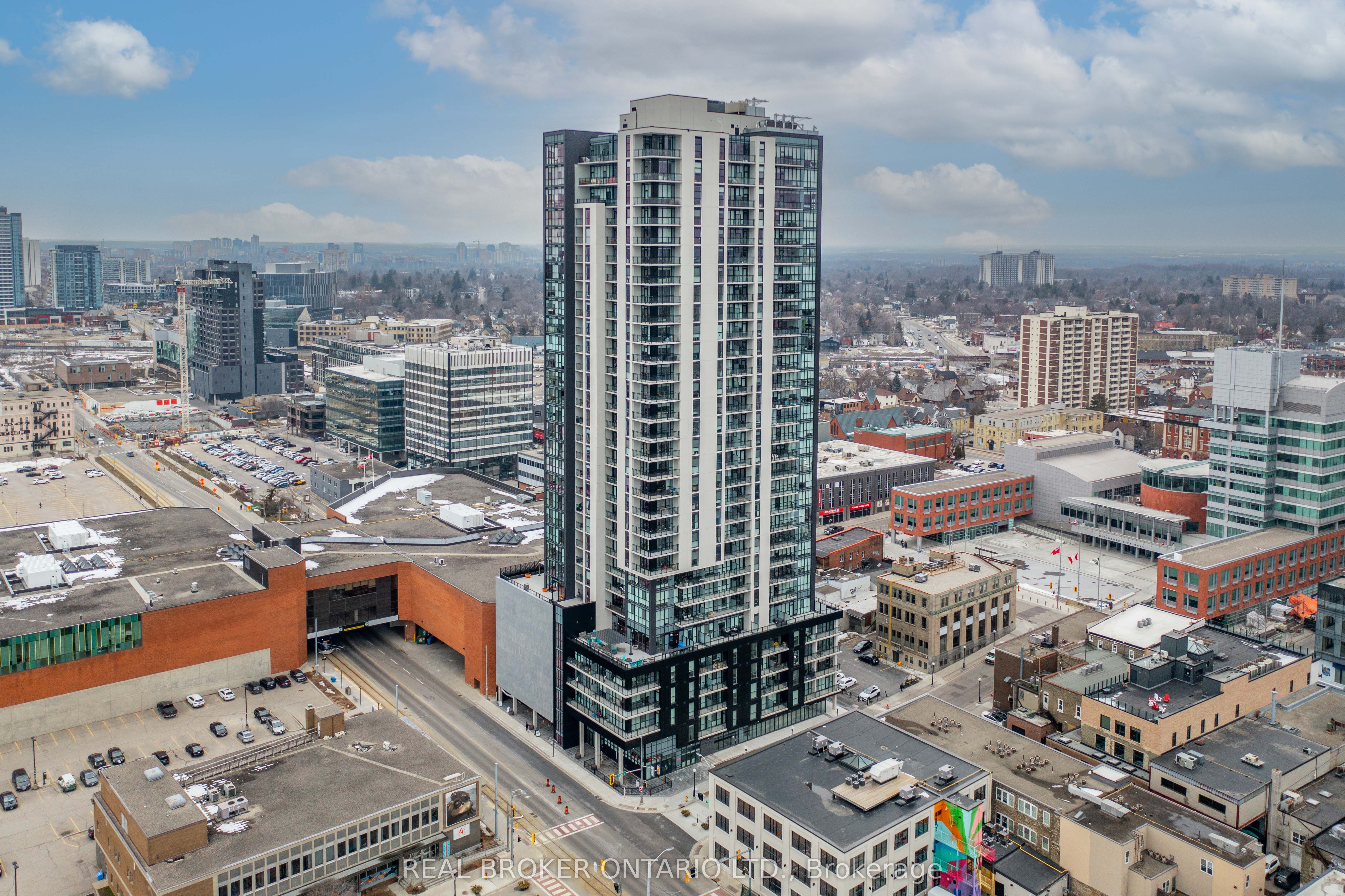 1205-60 Charles Street W, Kitchener, ON, N2G 1Y6
