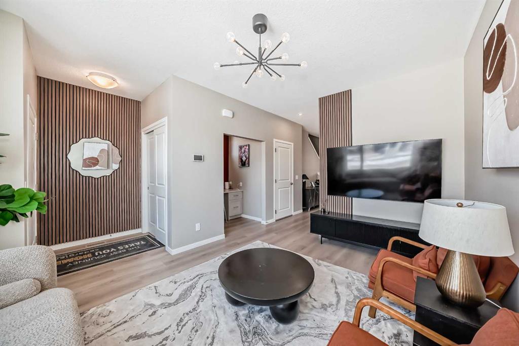 Additional image 5 of 455 Tekarra Drive NW, Calgary, AB, T3R 2G3