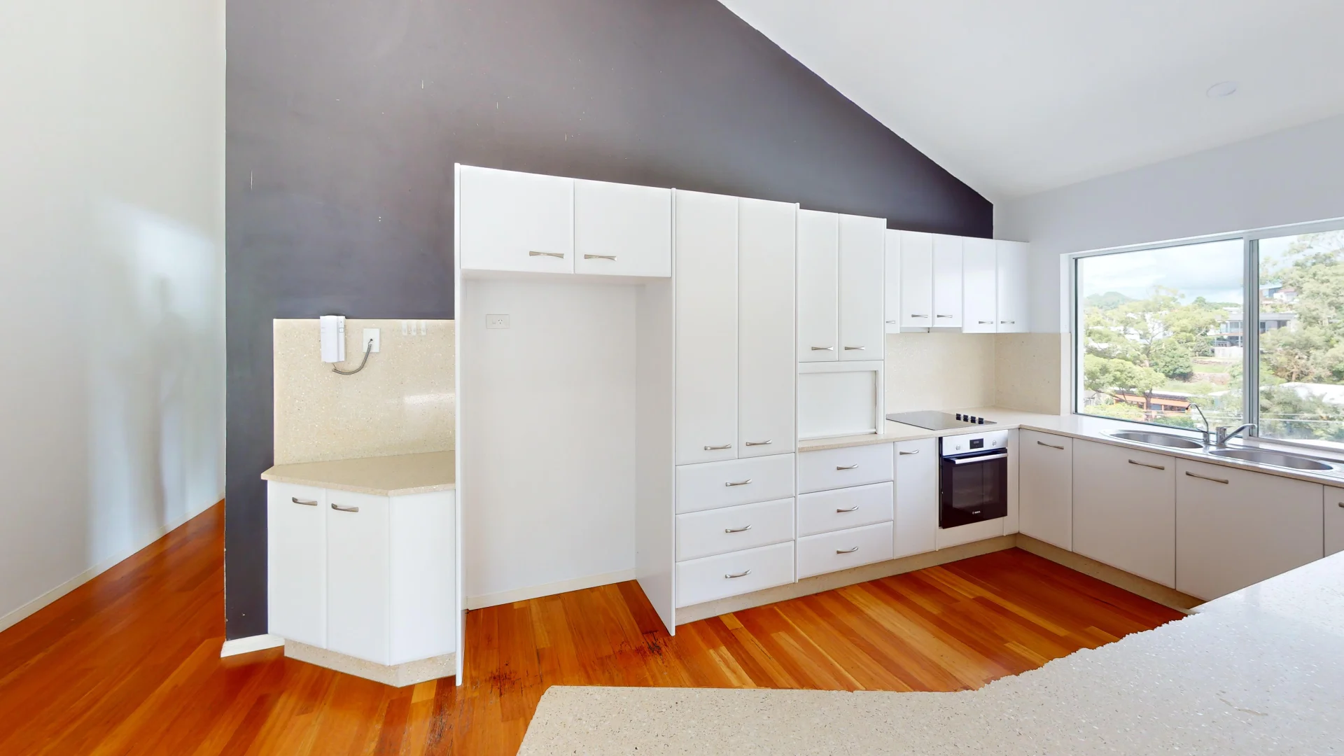 Additional image 5 of 9/50 Rutledge St, Coolangatta QLD 4225