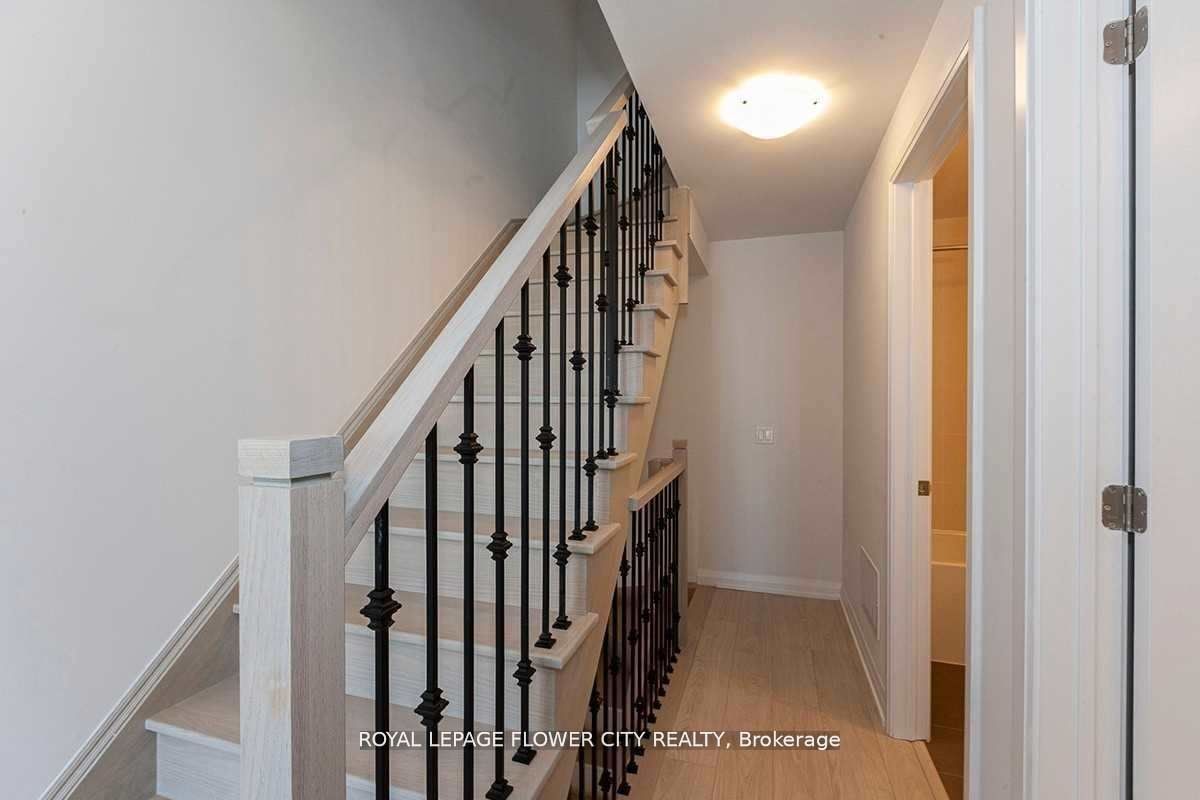 Additional image 3 of TH06-1010 Portage Parkway, Vaughan, ON, L4K 0K3