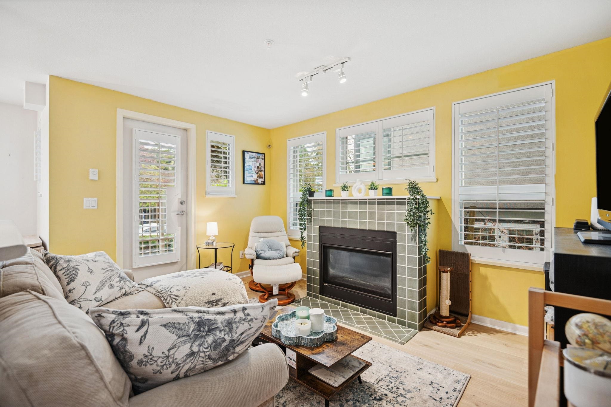 Additional image 2 of 206-2490 2nd Avenue W, Vancouver, BC, V6K 1J6