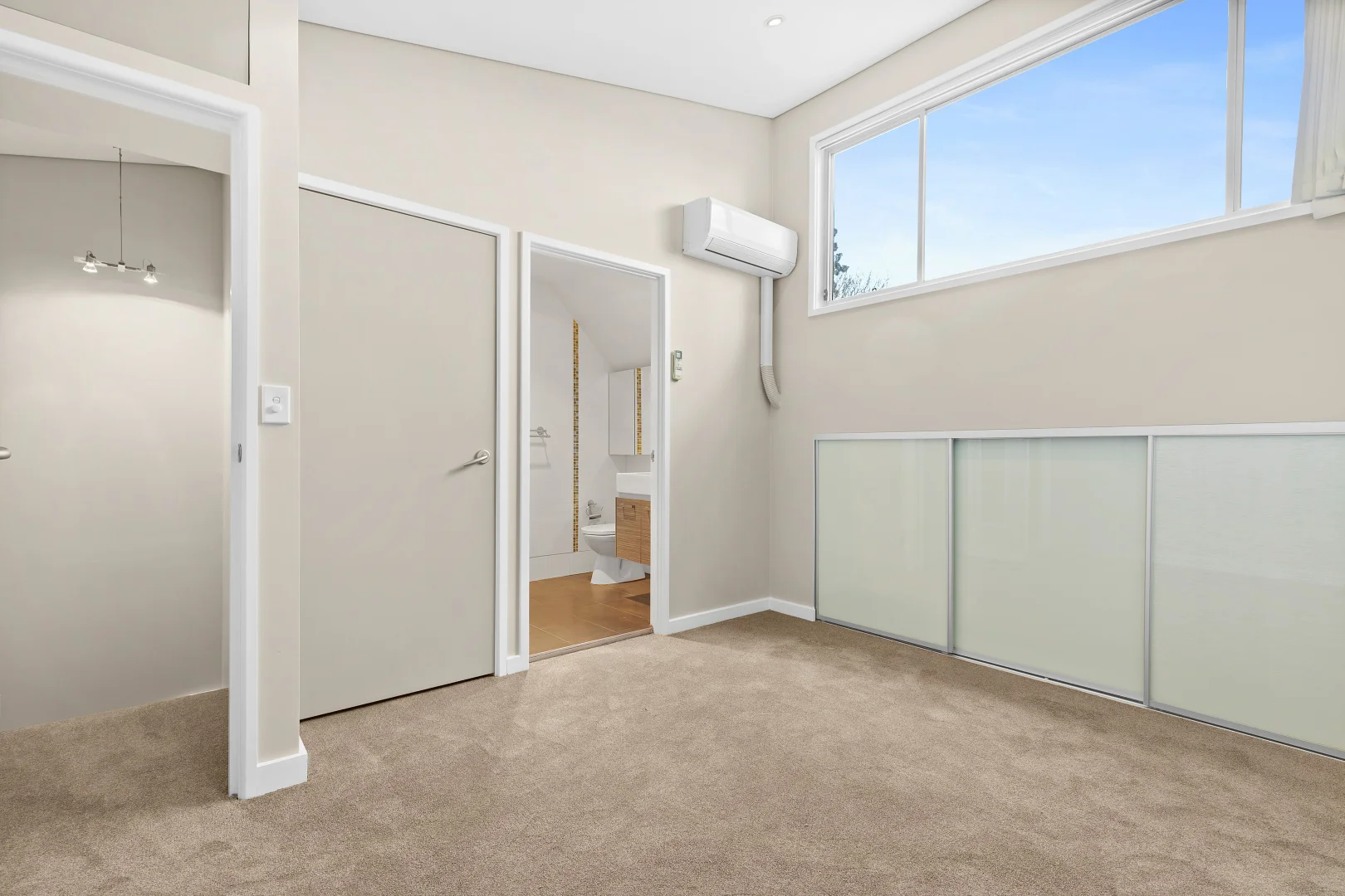 23/75 Stanley Street, Chatswood NSW 2067 photo 5