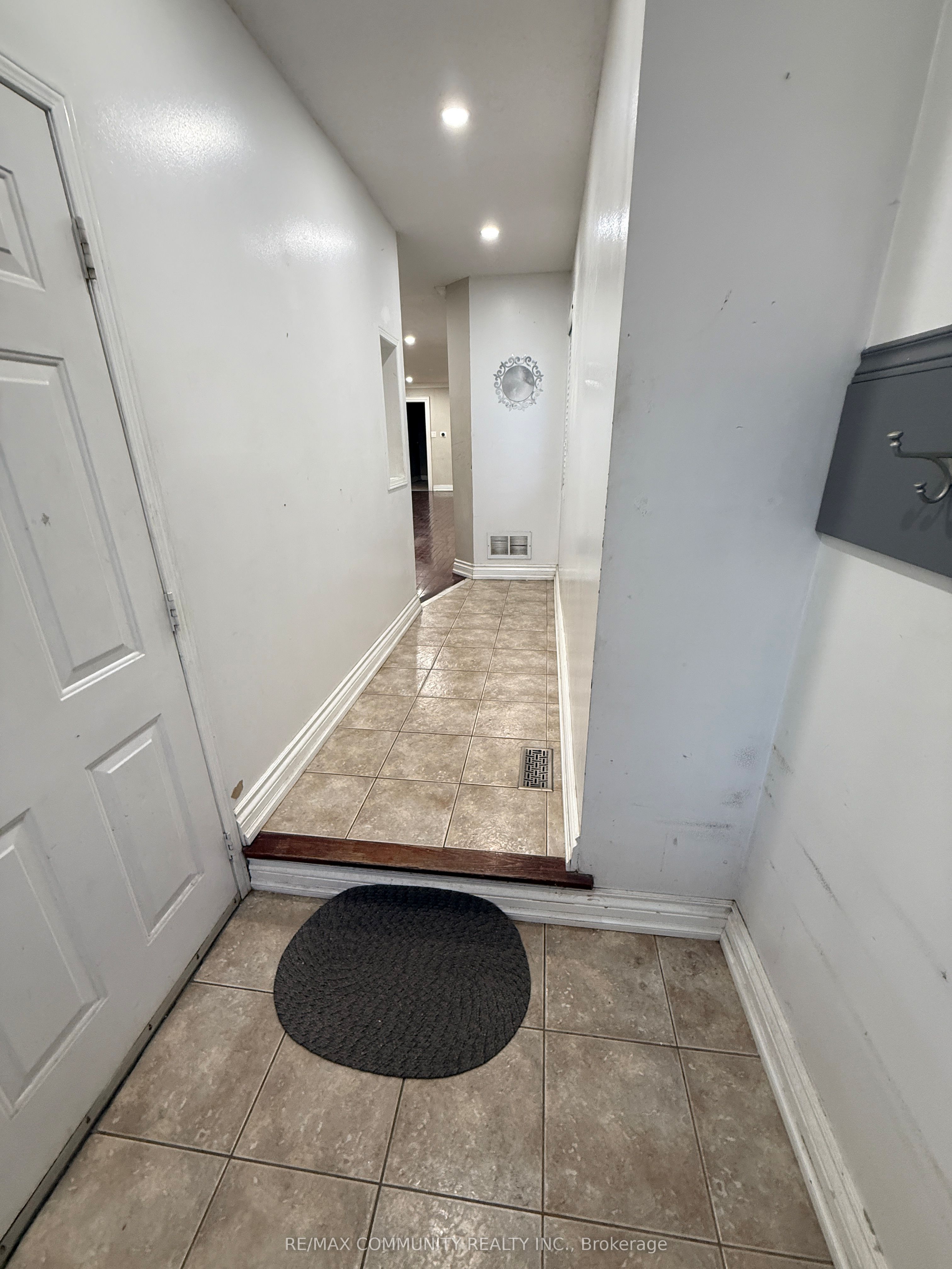 Additional image 4 of 12 Caruso Drive, Brampton, ON, L6Y 5B1