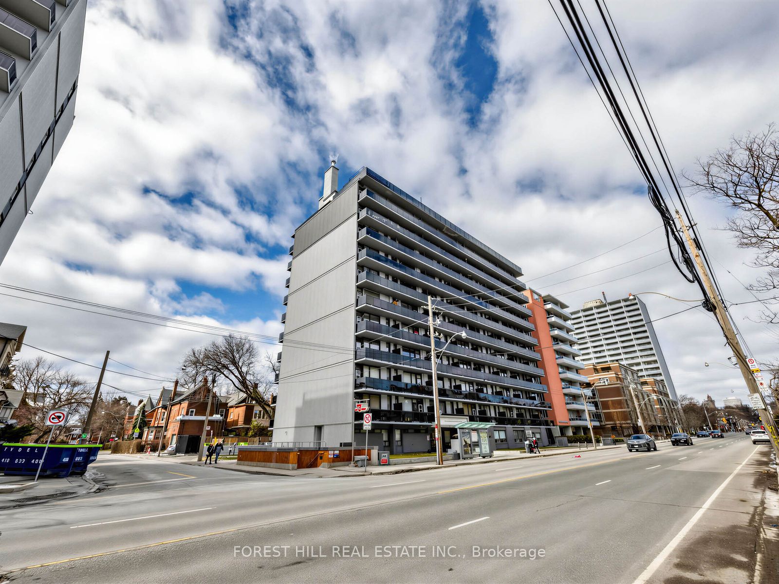 102-70 Spadina Road, Toronto, ON, M5R 2T6
