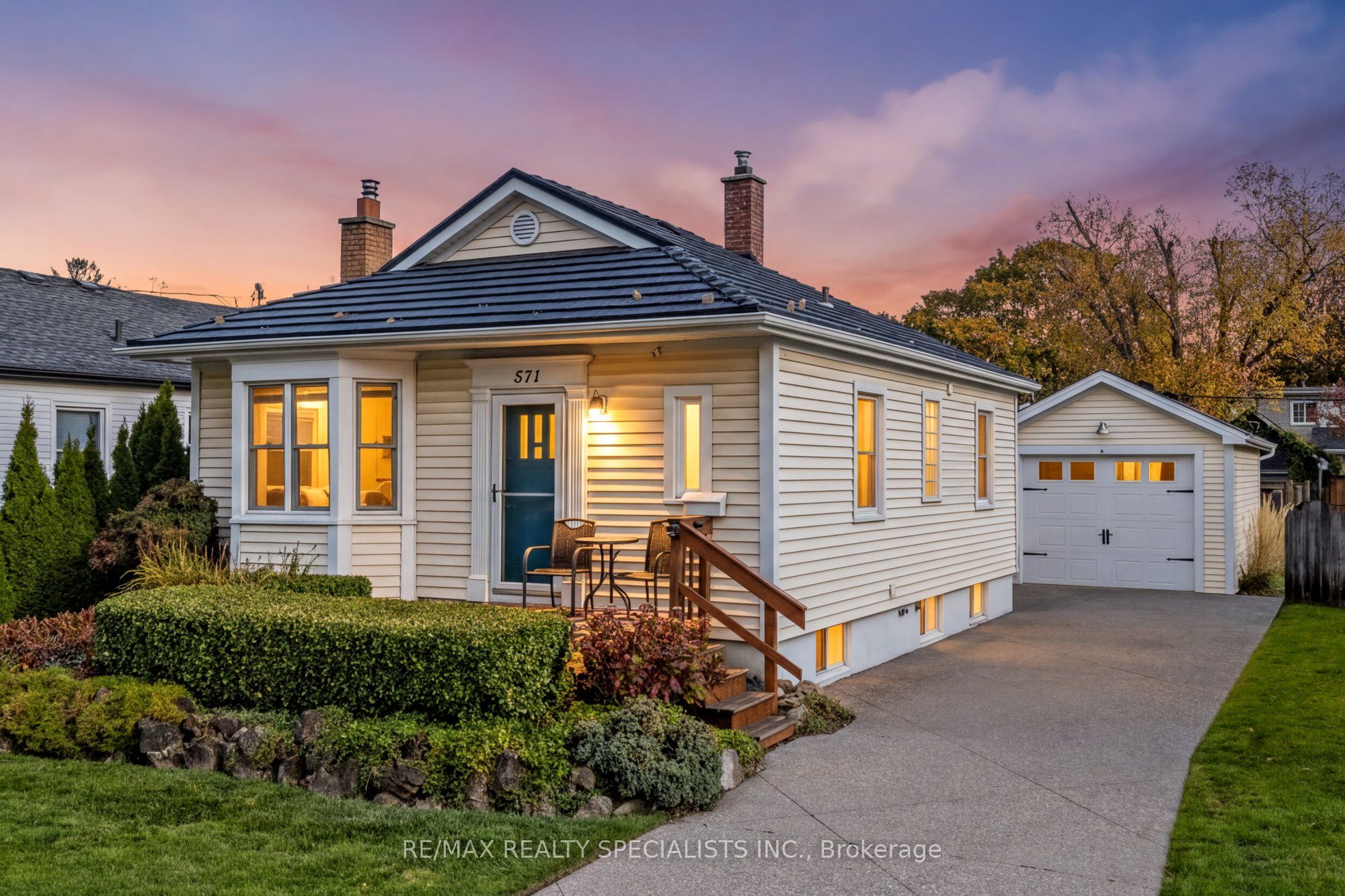 571 Clark Avenue, Burlington, ON, L7S 1N9