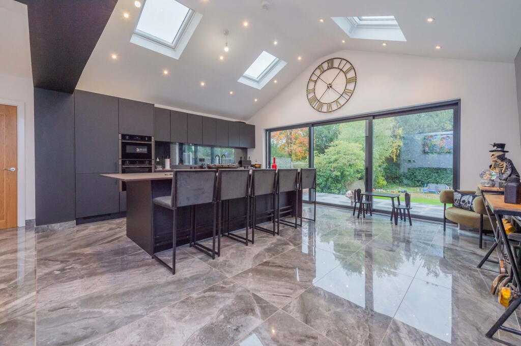 Mayland Drive, Sutton Coldfield , West Midlands,  B74 2DG