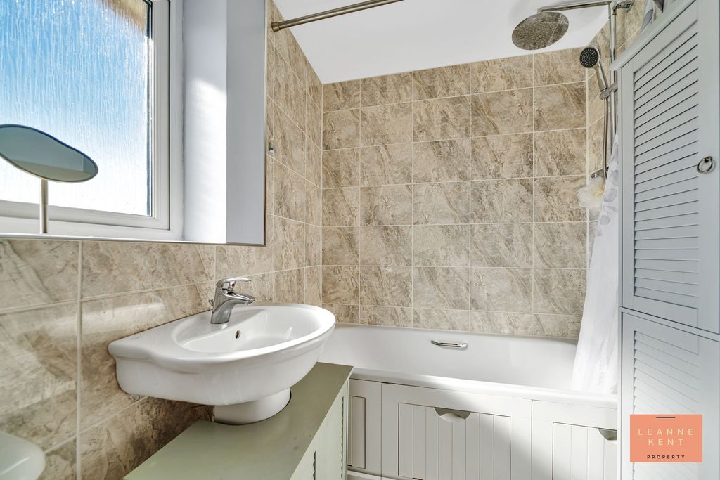 Additional image 32 of 4 bed detached house for saleLong Heath Close, Caerphilly CF83