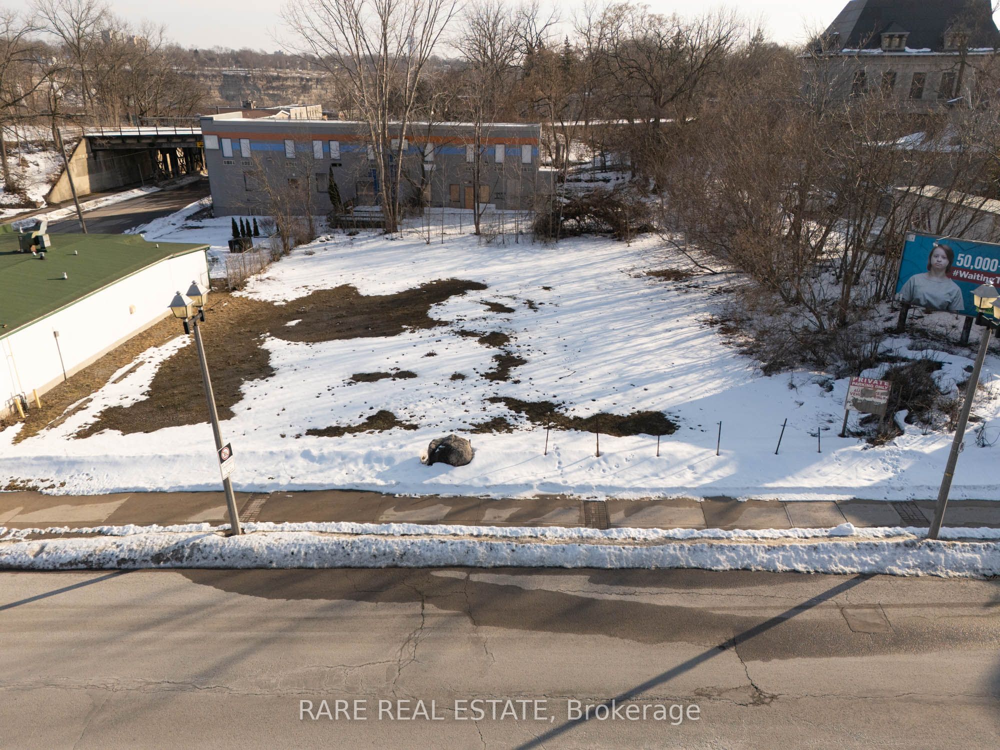 4152 Bridge Street, Niagara Falls, ON, L2E 2R4