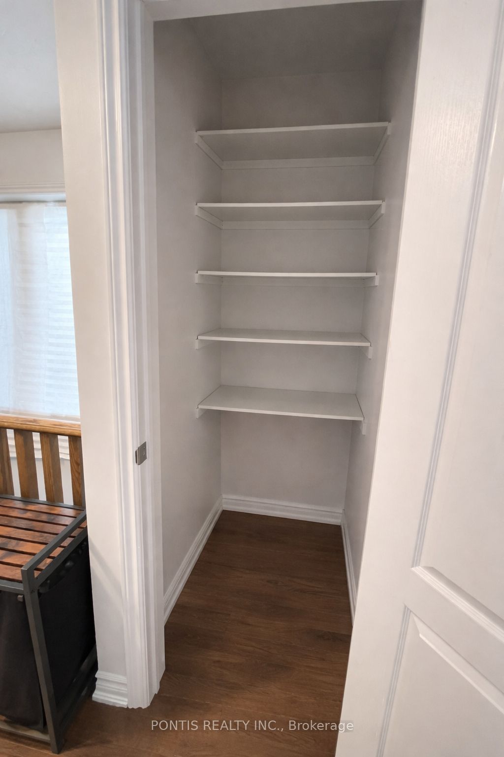 Additional image 3 of 3038 Postridge Drive, Oakville, ON, L6L 0R9