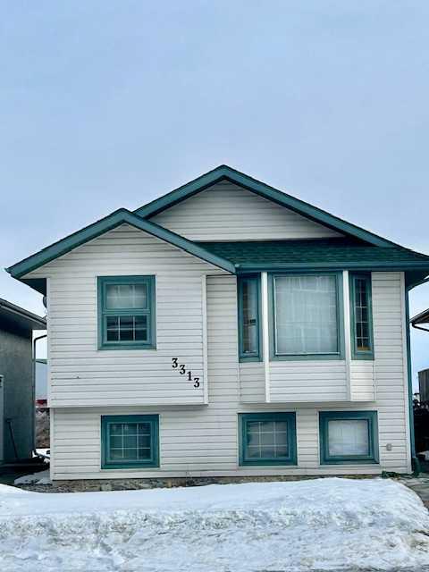 3313 50 Avenue, Sylvan Lake, AB, T5S 1A9