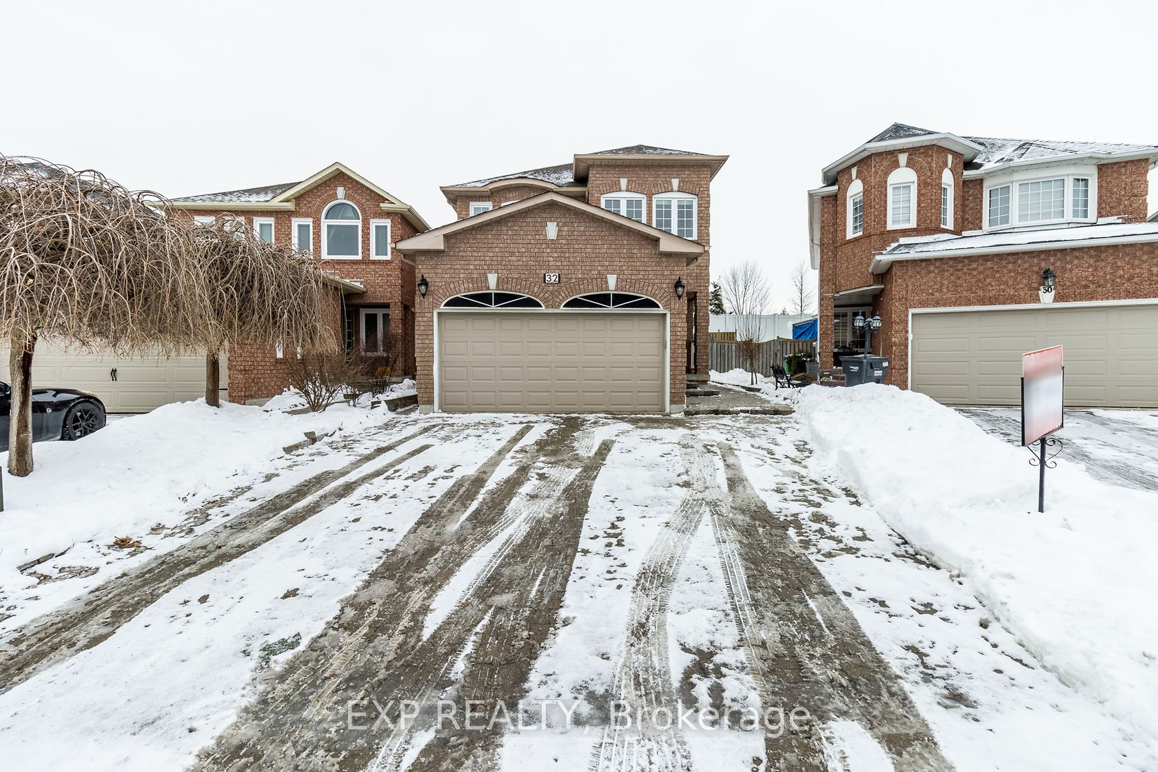 32 Pavin Crescent, Caledon, ON, L7E 1W9