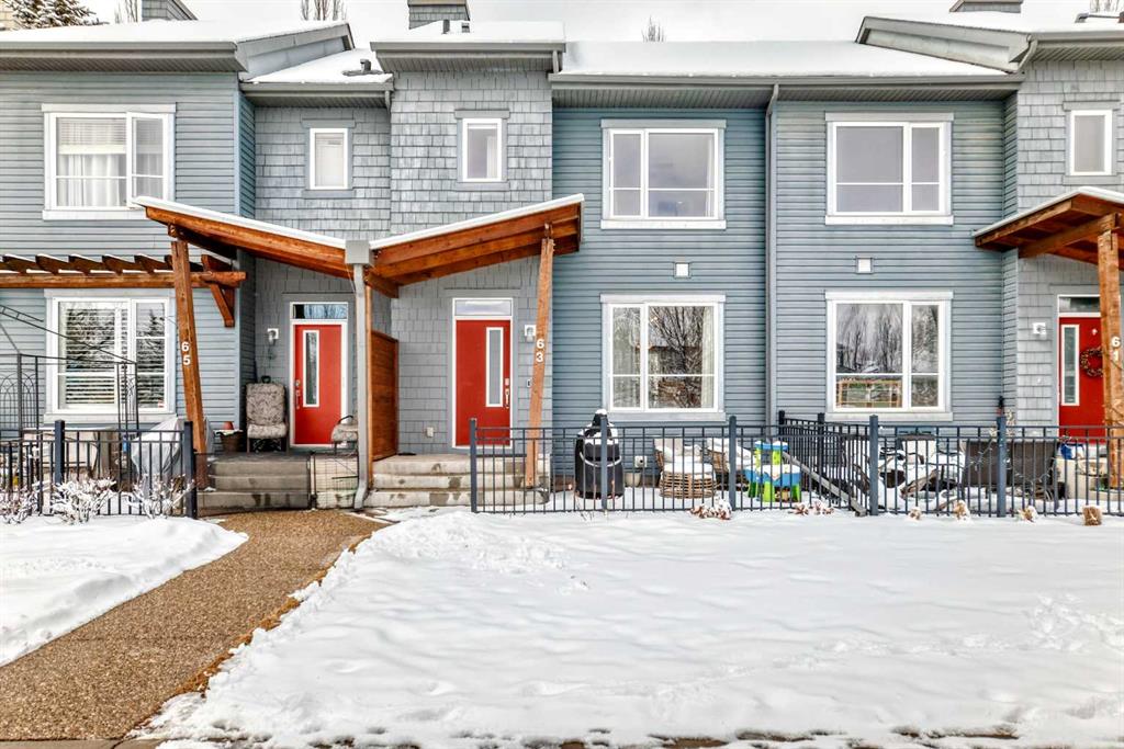 63 Chapalina Square SE, Calgary, AB, T2X 0L5