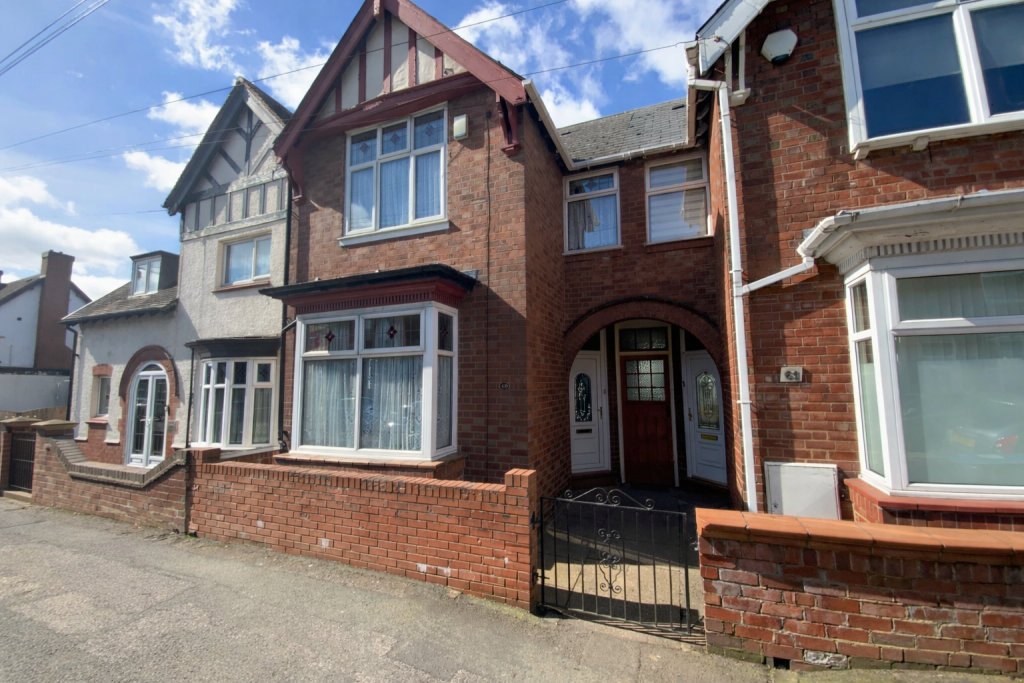 Highfield Road, Rowley Regis, B65 0BU