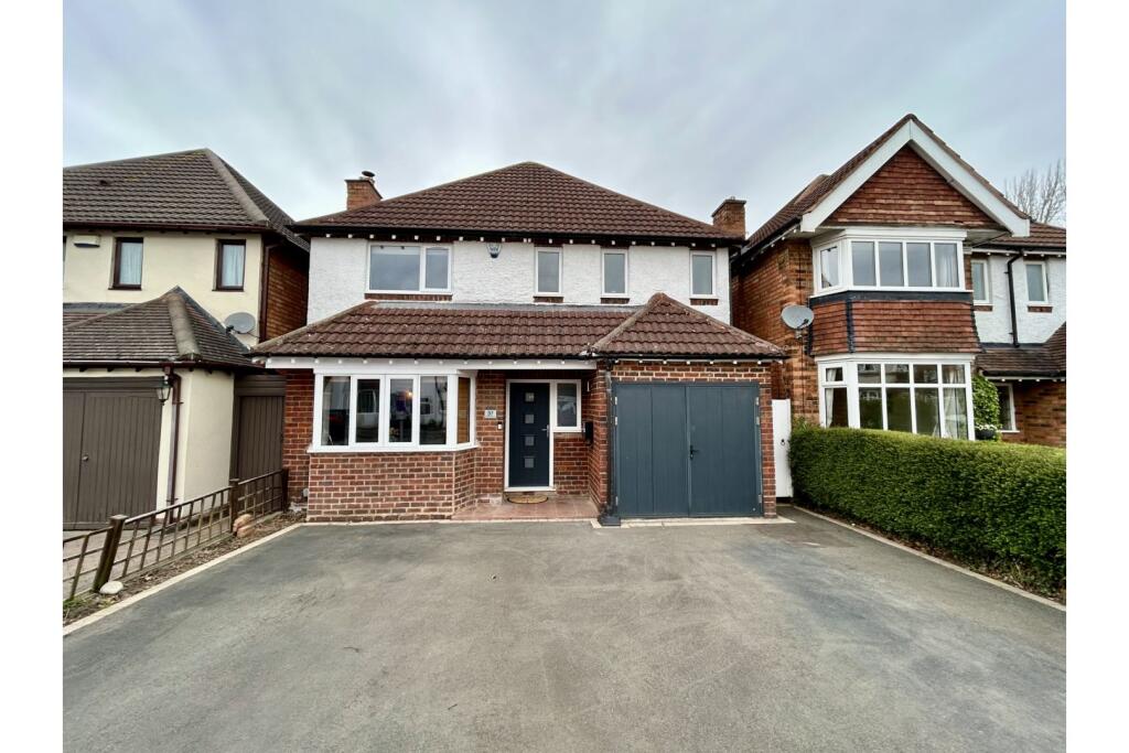 Hazeloak Road, Solihull, B90