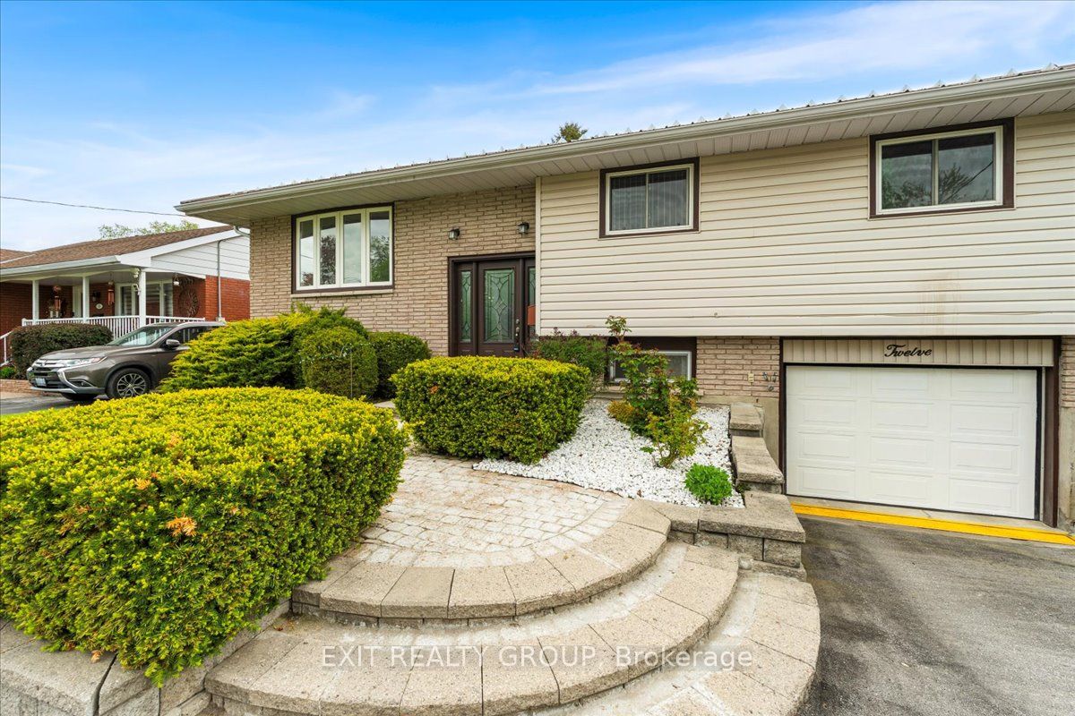 12 Chown Crescent, Belleville, ON, K8P 4P9