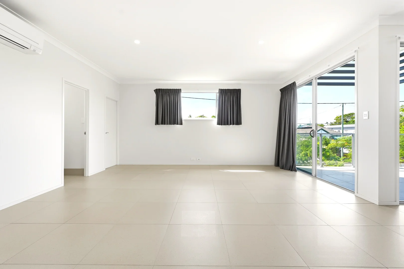 Additional image 4 of 1/43 King Street, Woody Point QLD 4019