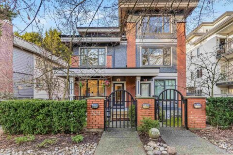 Additional image 7 of 329 7th Avenue E, Vancouver, BC, V5T 1M9