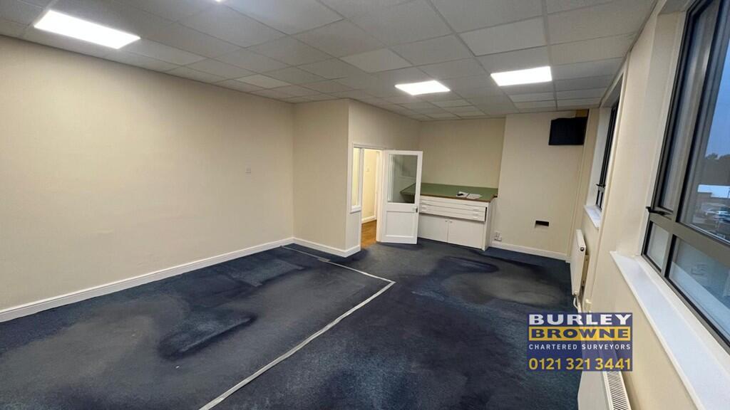 Unit 1-2, 17 Reddicap Trading Estate, Sutton Coldfield, West Midlands, B75 7BU photo 3