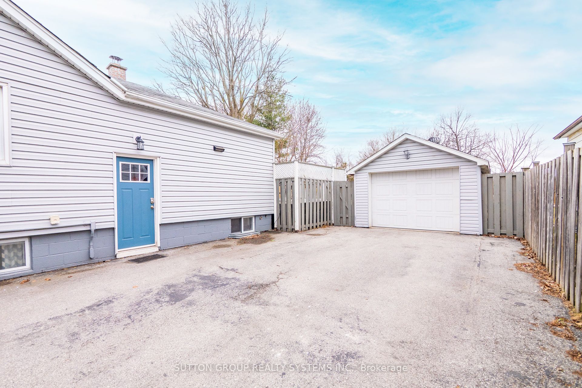 Additional image 4 of 2399 Glenwood School Drive, Burlington, ON, L7R 3R9