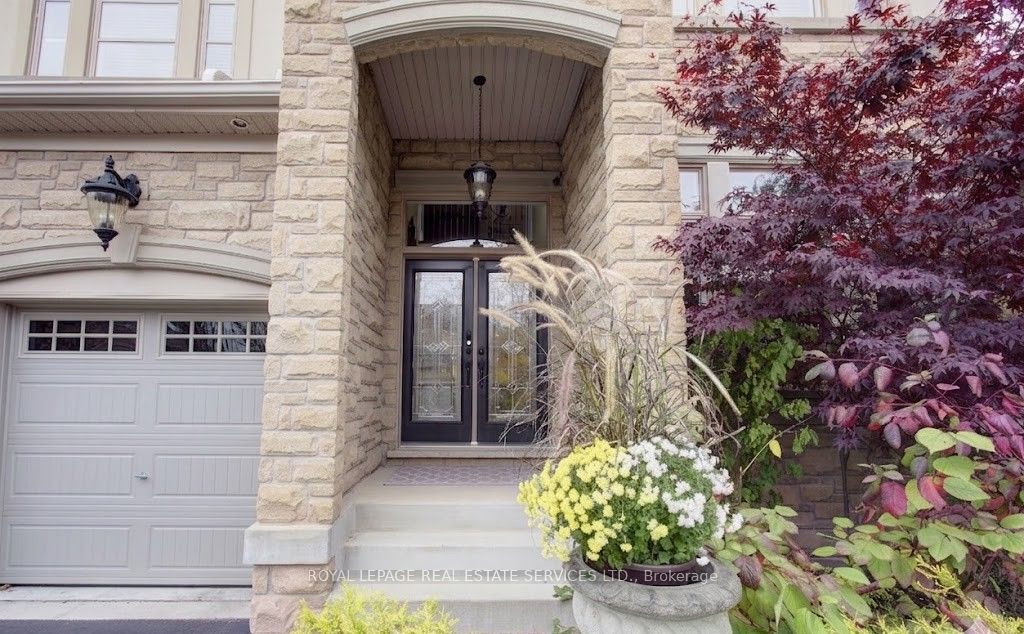 Additional image 2 of 3244 Ribble Crescent, Oakville, ON, L6M 0B1